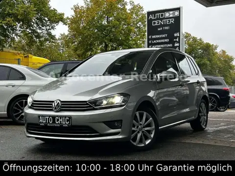 Used VOLKSWAGEN GOLF Petrol 2015 Ad 