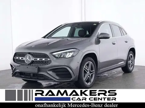 Used MERCEDES-BENZ CLASSE GLA Hybrid 2023 Ad 