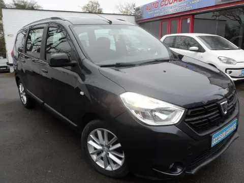 Used DACIA LODGY Petrol 2019 Ad Belgium