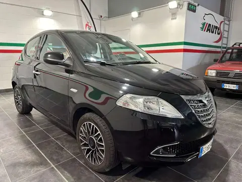 Annonce LANCIA YPSILON Essence 2015 d'occasion 