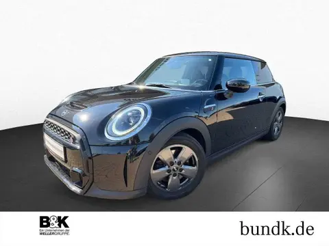 Annonce MINI COOPER Essence 2022 d'occasion Allemagne