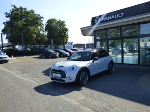 Annonce MINI COOPER Essence 2017 d'occasion 