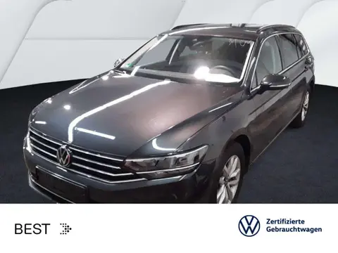 Used VOLKSWAGEN PASSAT Petrol 2023 Ad 