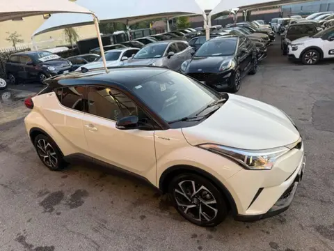 Used TOYOTA C-HR Hybrid 2018 Ad 