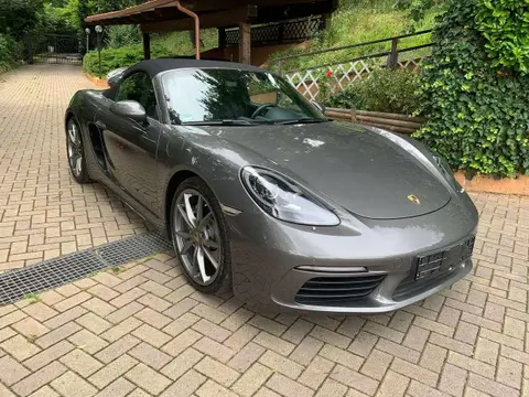 Used PORSCHE 718 Petrol 2017 Ad 