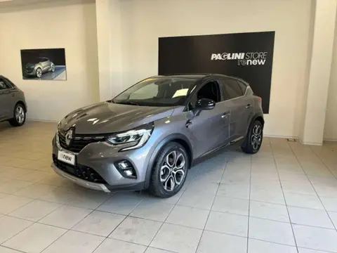 Used RENAULT CAPTUR Hybrid 2020 Ad 