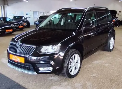 Used SKODA YETI Petrol 2017 Ad 