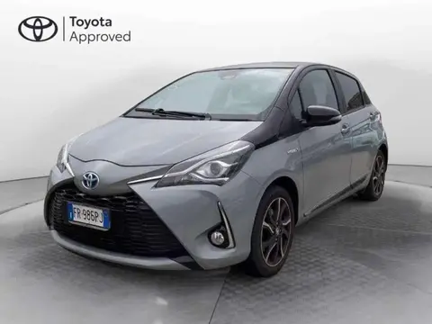 Used TOYOTA YARIS Hybrid 2018 Ad 