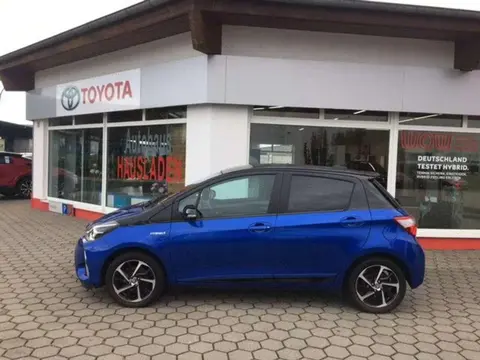 Used TOYOTA YARIS Hybrid 2019 Ad 