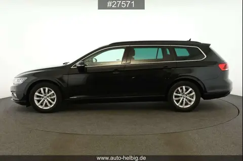 Used VOLKSWAGEN PASSAT  2020 Ad 