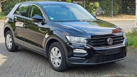 Used VOLKSWAGEN T-ROC Petrol 2018 Ad 