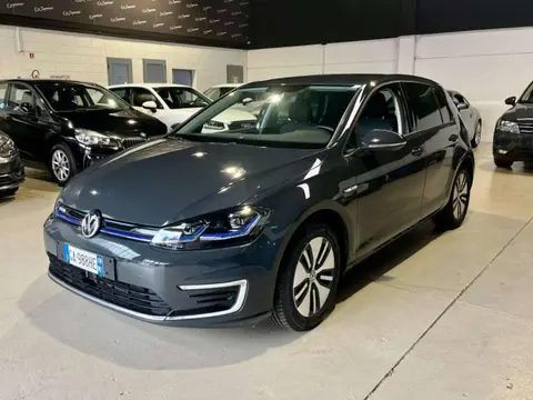 Used VOLKSWAGEN GOLF Electric 2020 Ad 