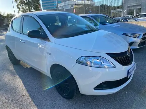 Used LANCIA YPSILON Hybrid 2023 Ad 