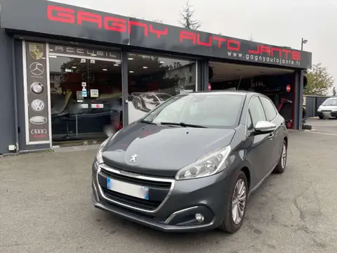 Used PEUGEOT 208 Petrol 2016 Ad 