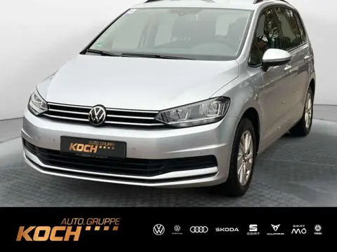 Used VOLKSWAGEN TOURAN Petrol 2022 Ad 