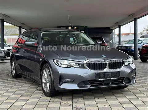 Used BMW SERIE 3 Petrol 2020 Ad 