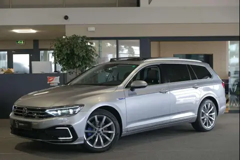 Used VOLKSWAGEN PASSAT Hybrid 2021 Ad 