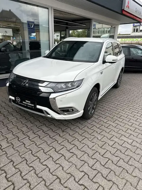 Used MITSUBISHI OUTLANDER Hybrid 2021 Ad 