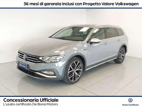 Used VOLKSWAGEN PASSAT Diesel 2022 Ad 