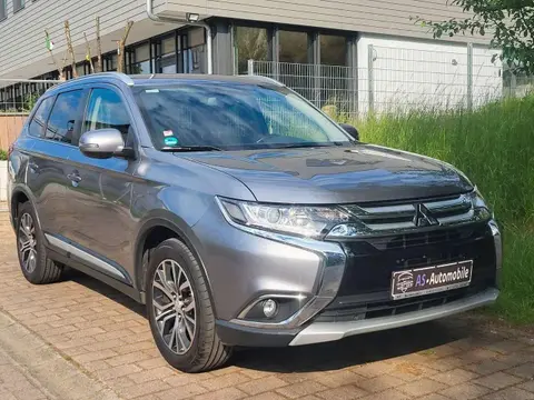 Used MITSUBISHI OUTLANDER Petrol 2017 Ad 