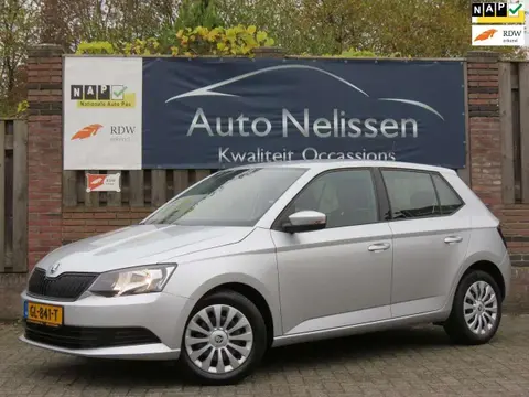 Annonce SKODA FABIA Essence 2015 d'occasion 