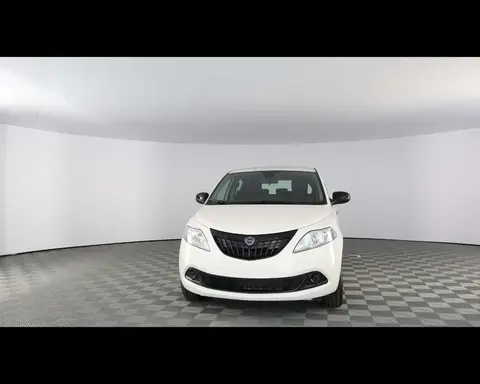 Used LANCIA YPSILON Hybrid 2024 Ad 