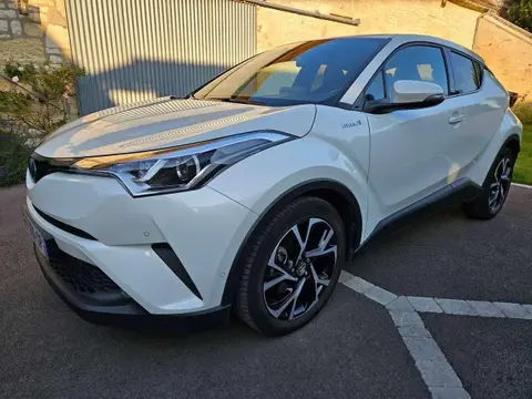 Used TOYOTA C-HR Hybrid 2019 Ad 