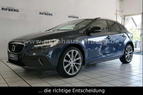 Used VOLVO V40 Diesel 2017 Ad Germany