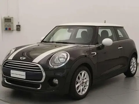 Annonce MINI COOPER Essence 2017 d'occasion 