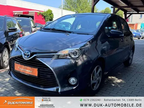 Used TOYOTA YARIS Hybrid 2014 Ad 