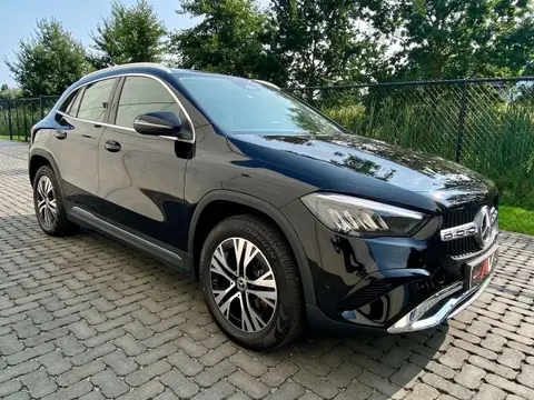 Used MERCEDES-BENZ CLASSE GLA Hybrid 2023 Ad 