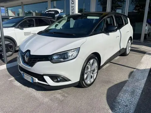 Used RENAULT GRAND SCENIC Diesel 2019 Ad 