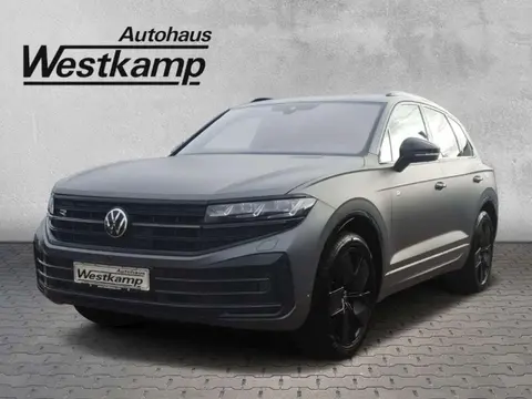 Used VOLKSWAGEN TOUAREG Hybrid 2024 Ad 