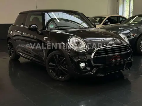 Used MINI COOPER Petrol 2017 Ad Germany