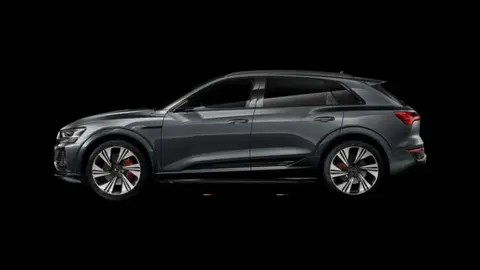 Annonce AUDI Q8 Électrique 2024 d'occasion 