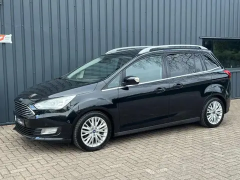 Used FORD GRAND C-MAX Petrol 2015 Ad 