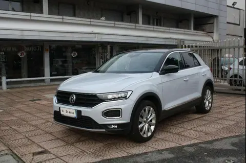 Annonce VOLKSWAGEN T-ROC Essence 2019 d'occasion 