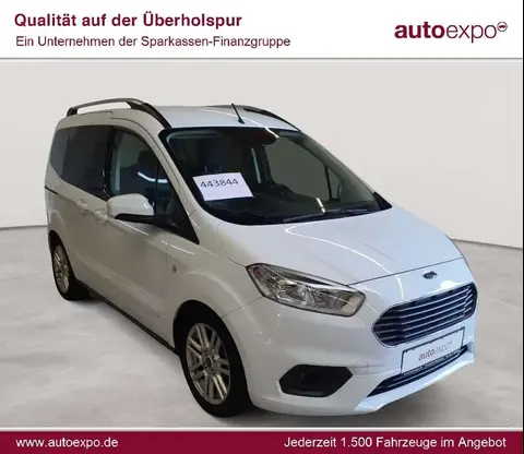 Used FORD TOURNEO Petrol 2019 Ad 