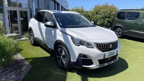 Used PEUGEOT 3008 Petrol 2018 Ad 