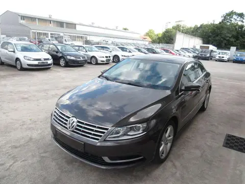 Used VOLKSWAGEN PASSAT Petrol 2015 Ad 