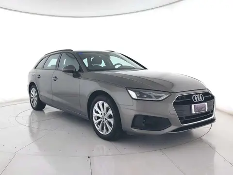 Used AUDI A4 Hybrid 2020 Ad 