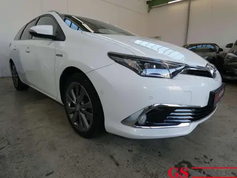 Used TOYOTA AURIS Hybrid 2017 Ad Germany