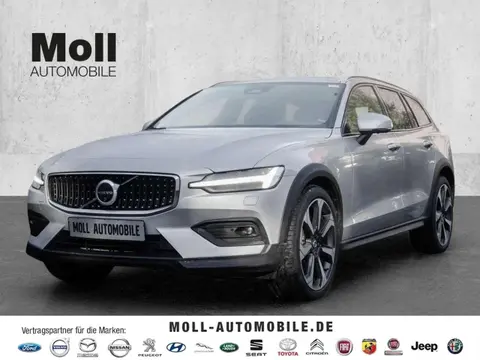 Annonce VOLVO V60 Essence 2024 d'occasion 