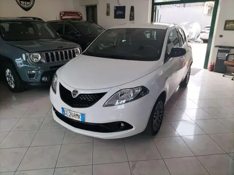 Annonce LANCIA YPSILON Hybride 2021 d'occasion 