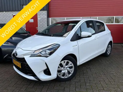 Used TOYOTA YARIS Hybrid 2019 Ad 