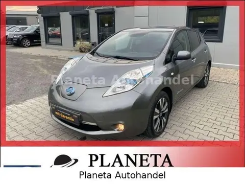 Used NISSAN LEAF Electric 2017 Ad 