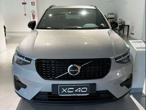 Used VOLVO XC40 Hybrid 2024 Ad 