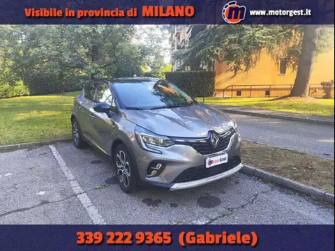 Used RENAULT CAPTUR Hybrid 2023 Ad 