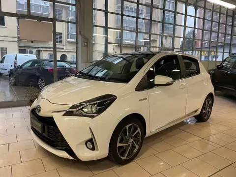 Used TOYOTA YARIS Hybrid 2017 Ad 