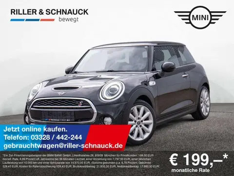 Used MINI COOPER Petrol 2019 Ad Germany